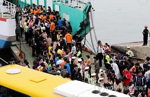 新澳今天晚上9点30分开门吗香港和坠机事故超290死亡与坠机事故超290死亡赔偿多少